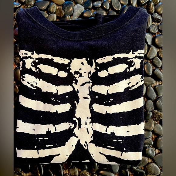Halloween Kid’s Skeleton Shirt - Picture 3 of 5